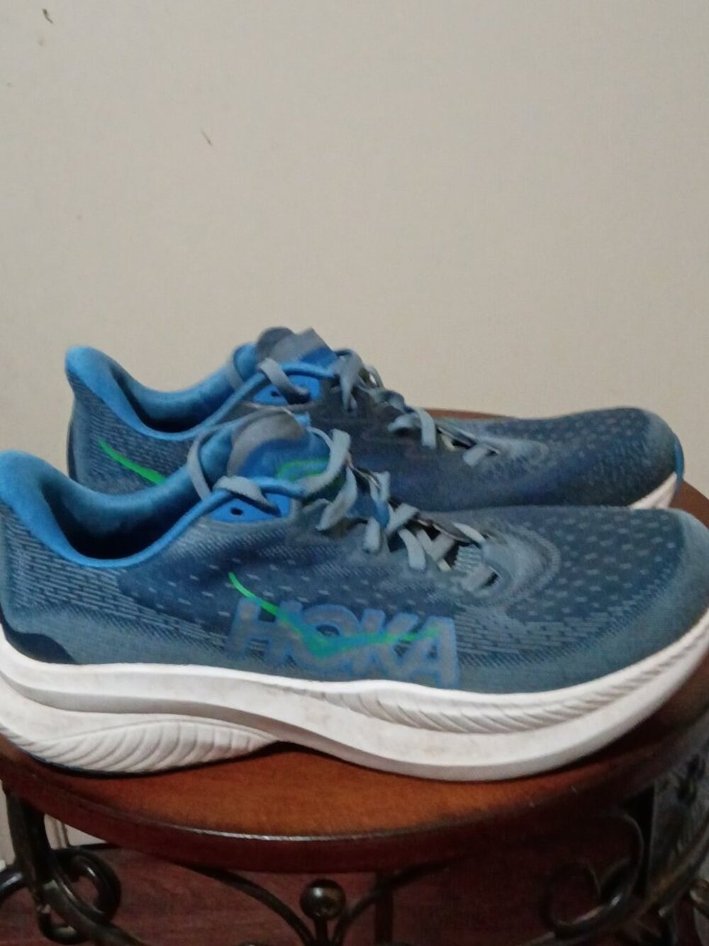 Hoka One One Mach 6 Men Size 9D Blue White Running Sneakers Shoes 1147790 DHN